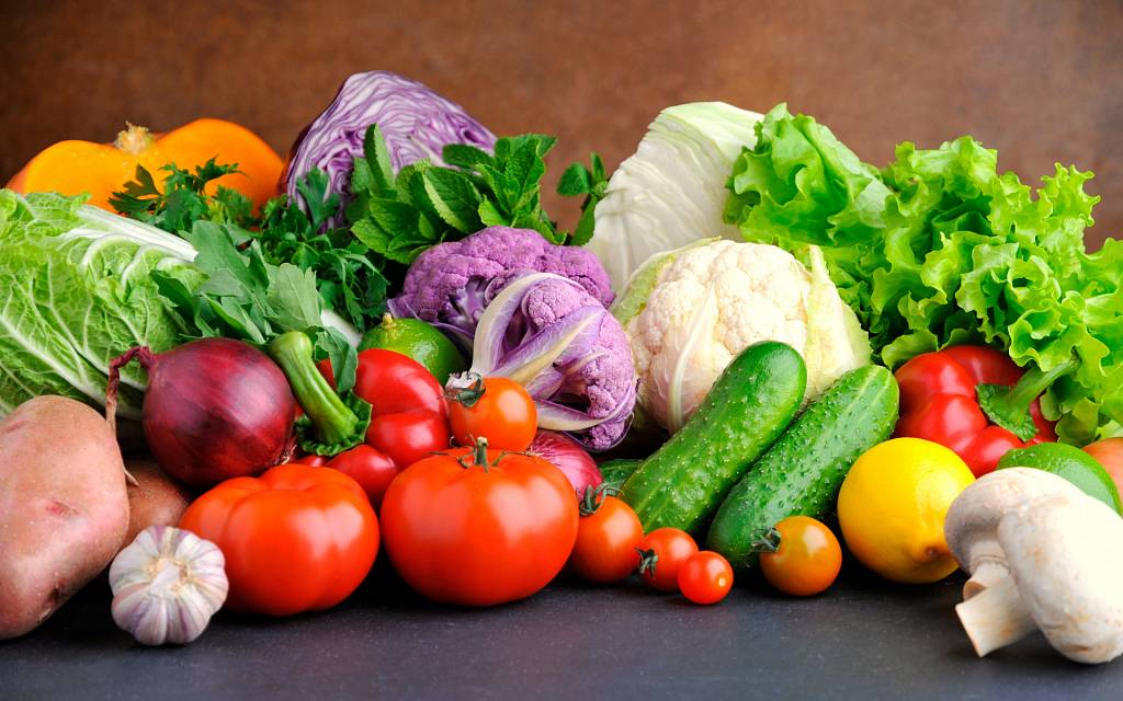 РЕЦЕПТ Салат из свежих овощей «Глехурад» фото №2